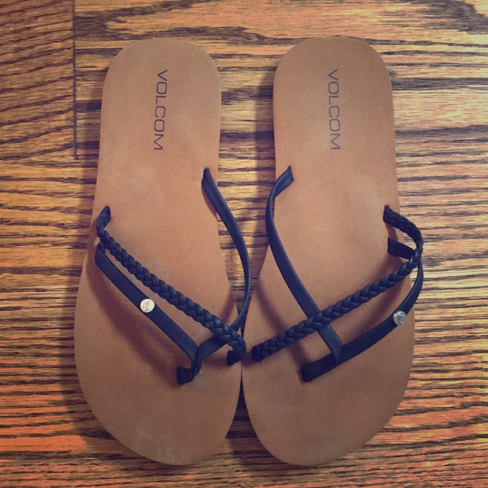 VOLCOM sz.6 flip flops